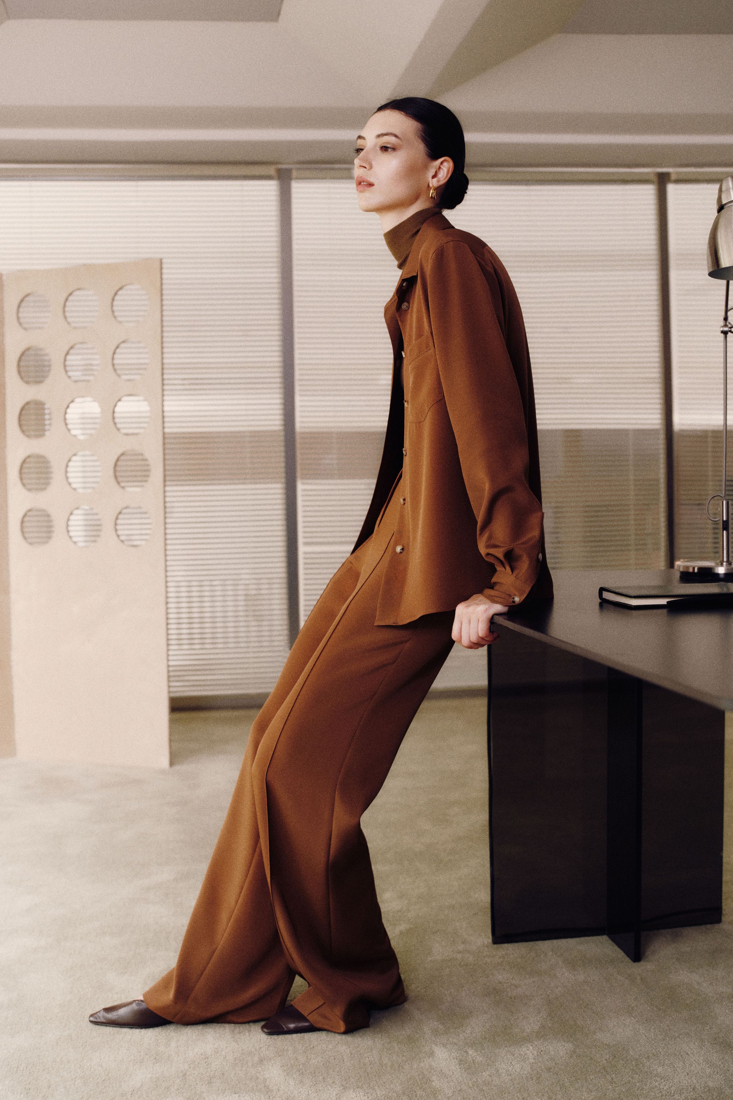 Minimalist Silk Crêpe Pant