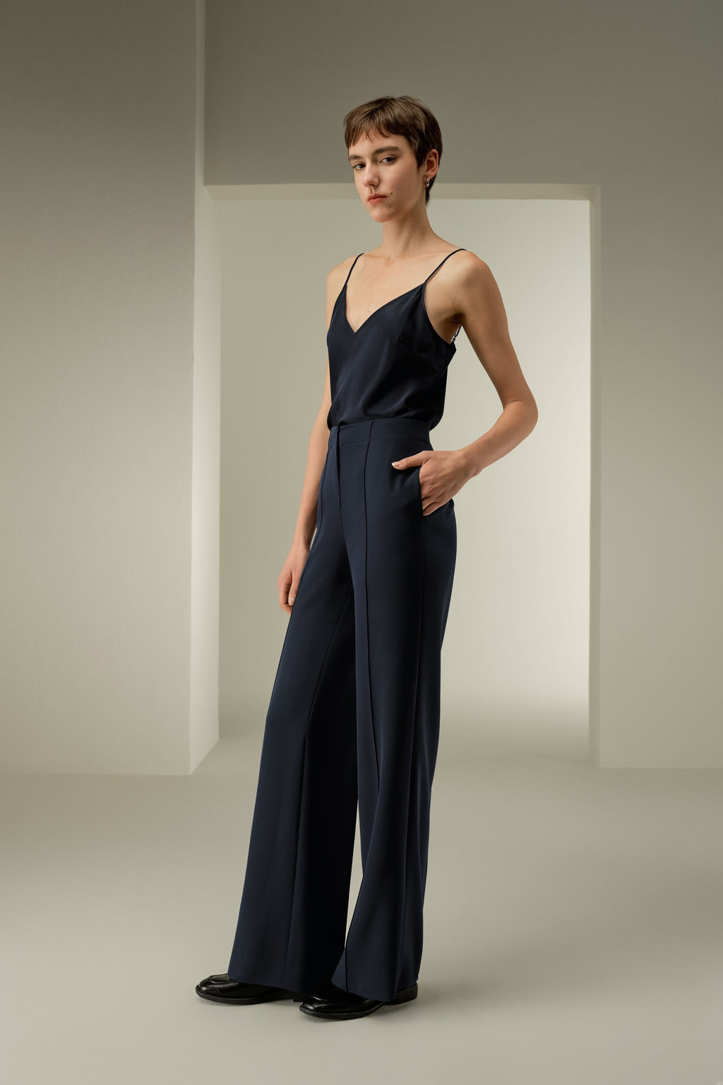 Minimalist Silk Crêpe Pant