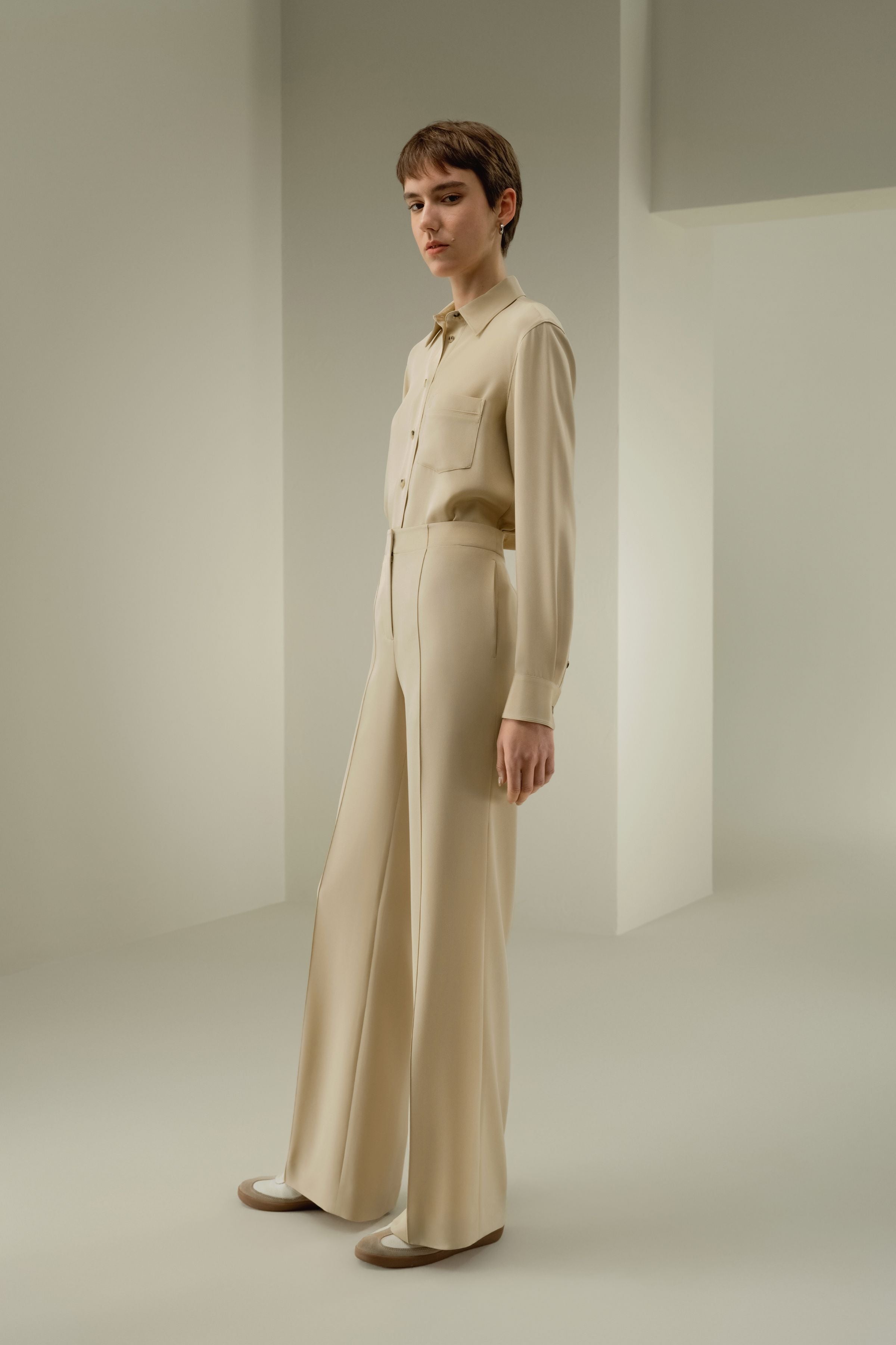 Minimalist Silk Crêpe Pant