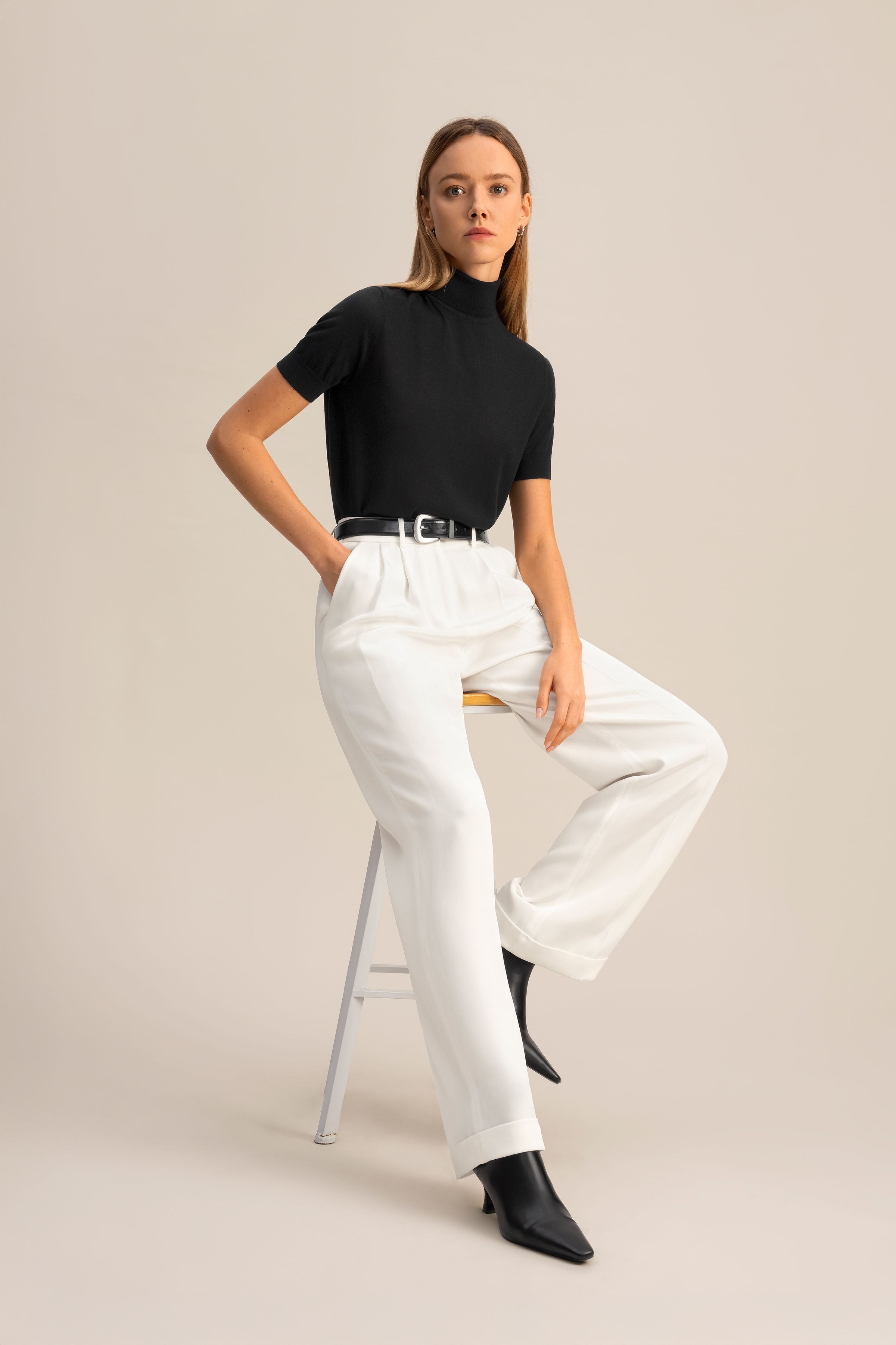 Timeless Pleated Wide-Leg Dense Silk Trousers