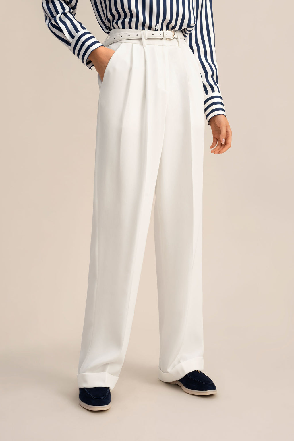 Timeless Pleated Wide-Leg Dense Silk Trousers