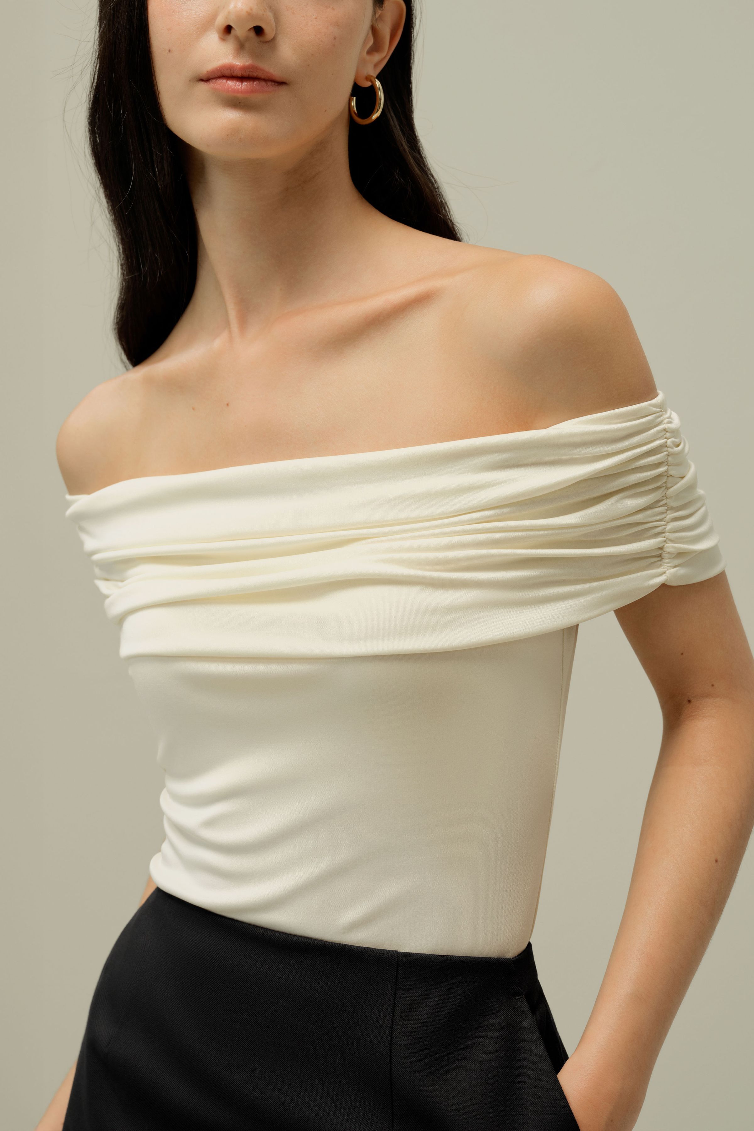 Silk Jersey Off-Shoulder Slim Top