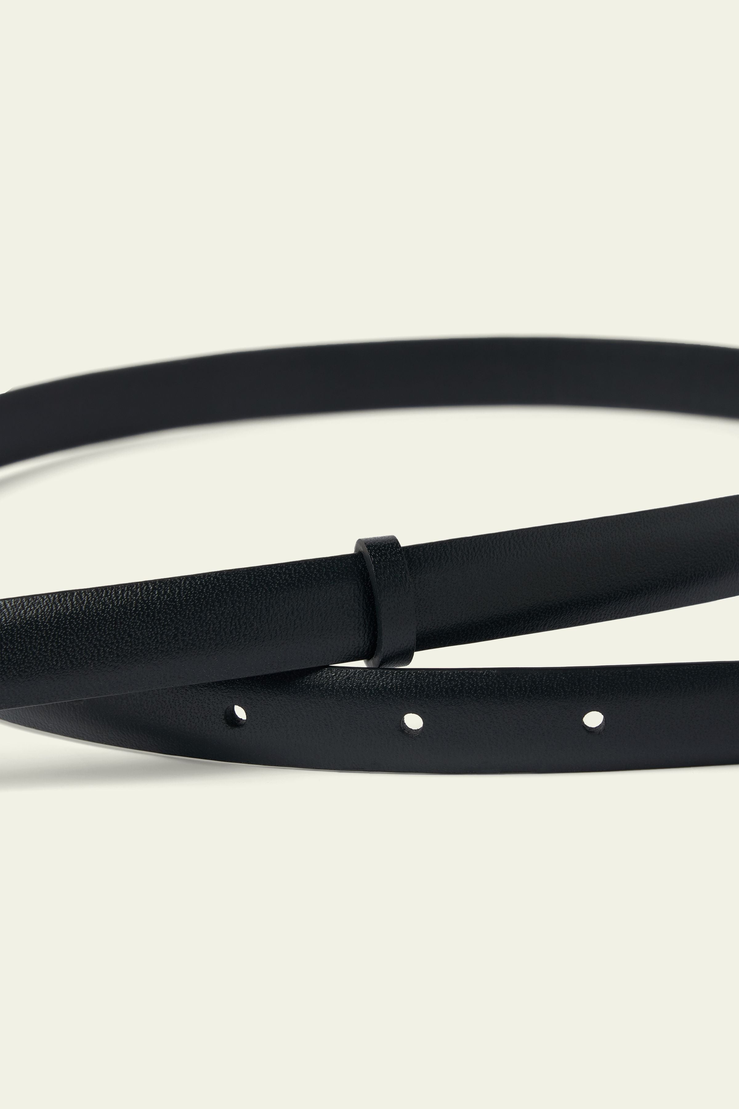 MZ Clasp Leather Skinny Belt