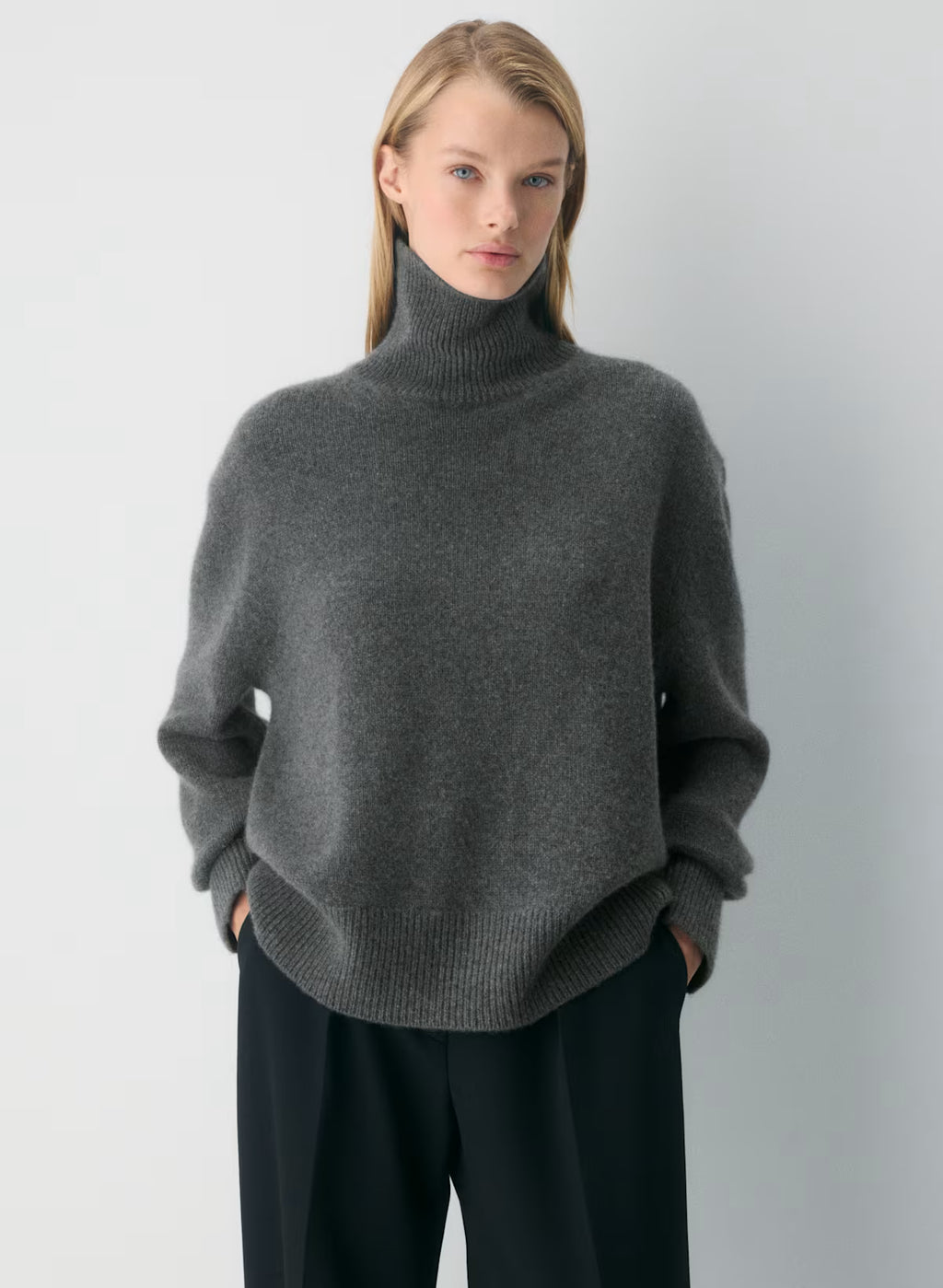 Plush Cashmere Oversized Turtleneck
