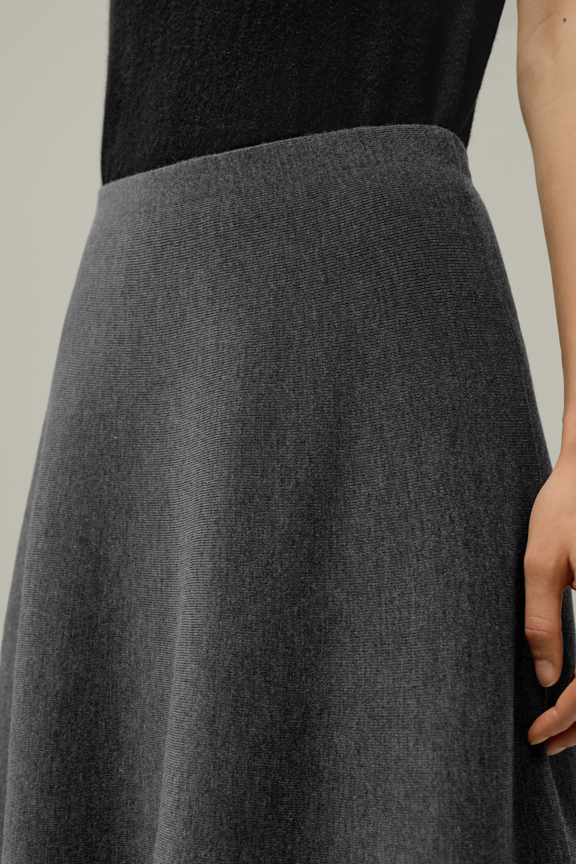 MOZROS Worry-Free Wool Skirt