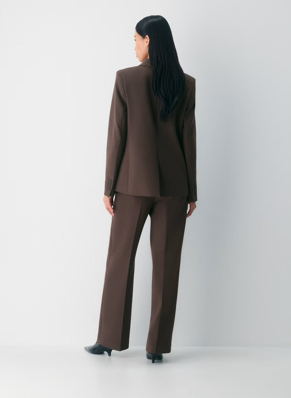 New Agency Pant - (Re)ssential