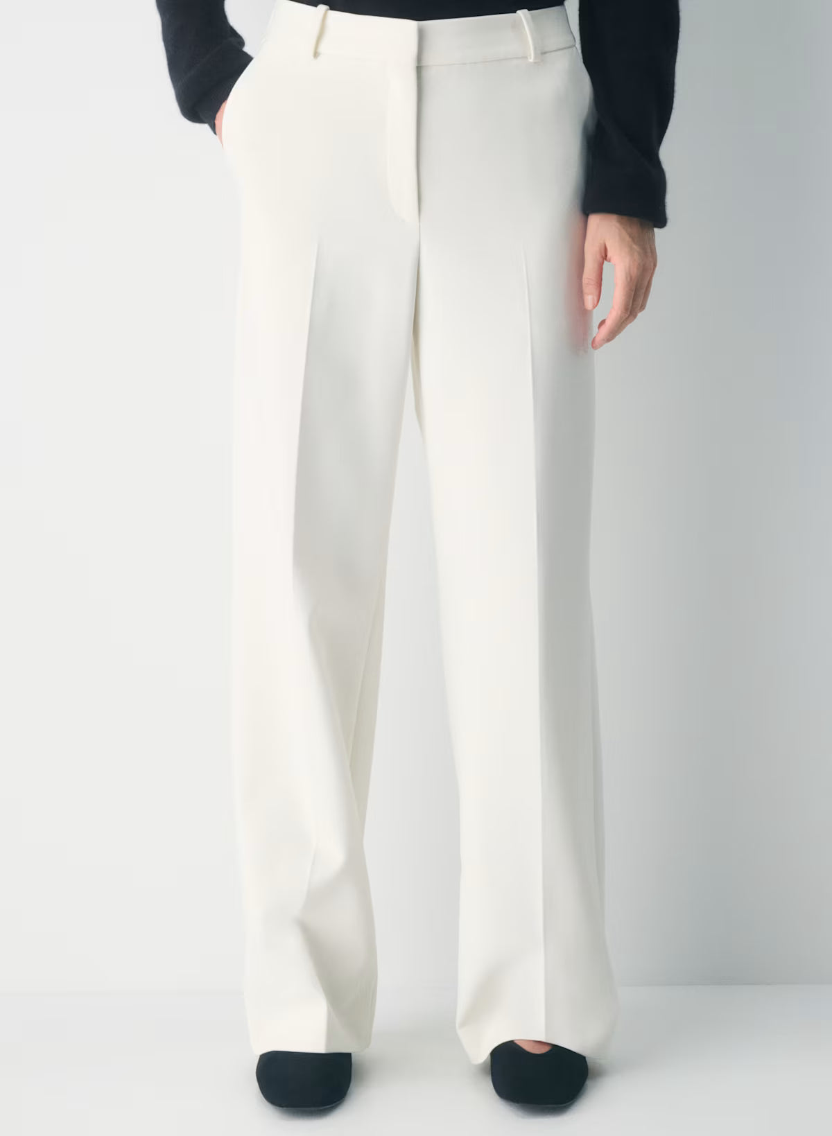 New Agency Pant - (Re)ssential