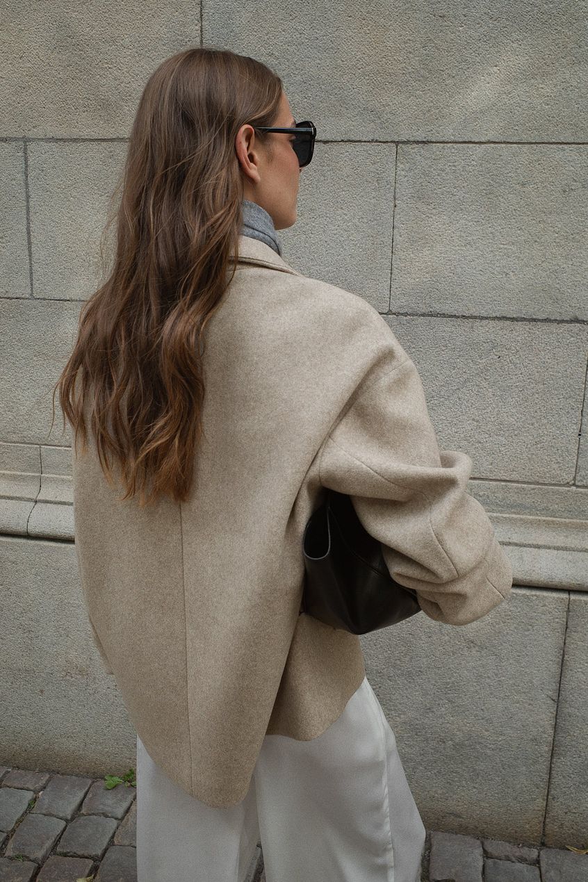 The Éloise Coat