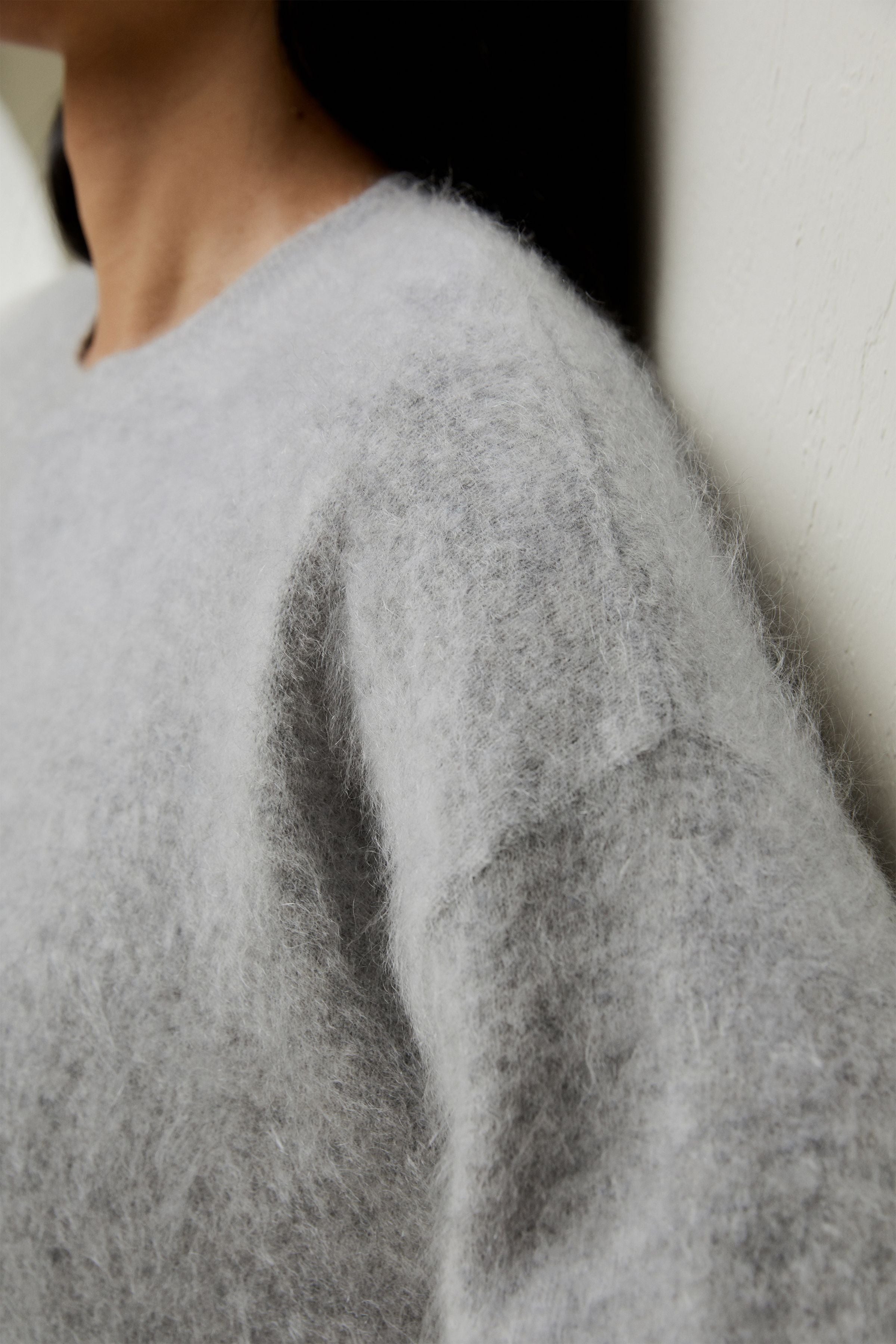 Brushed Cashmere Pullover Sweater
