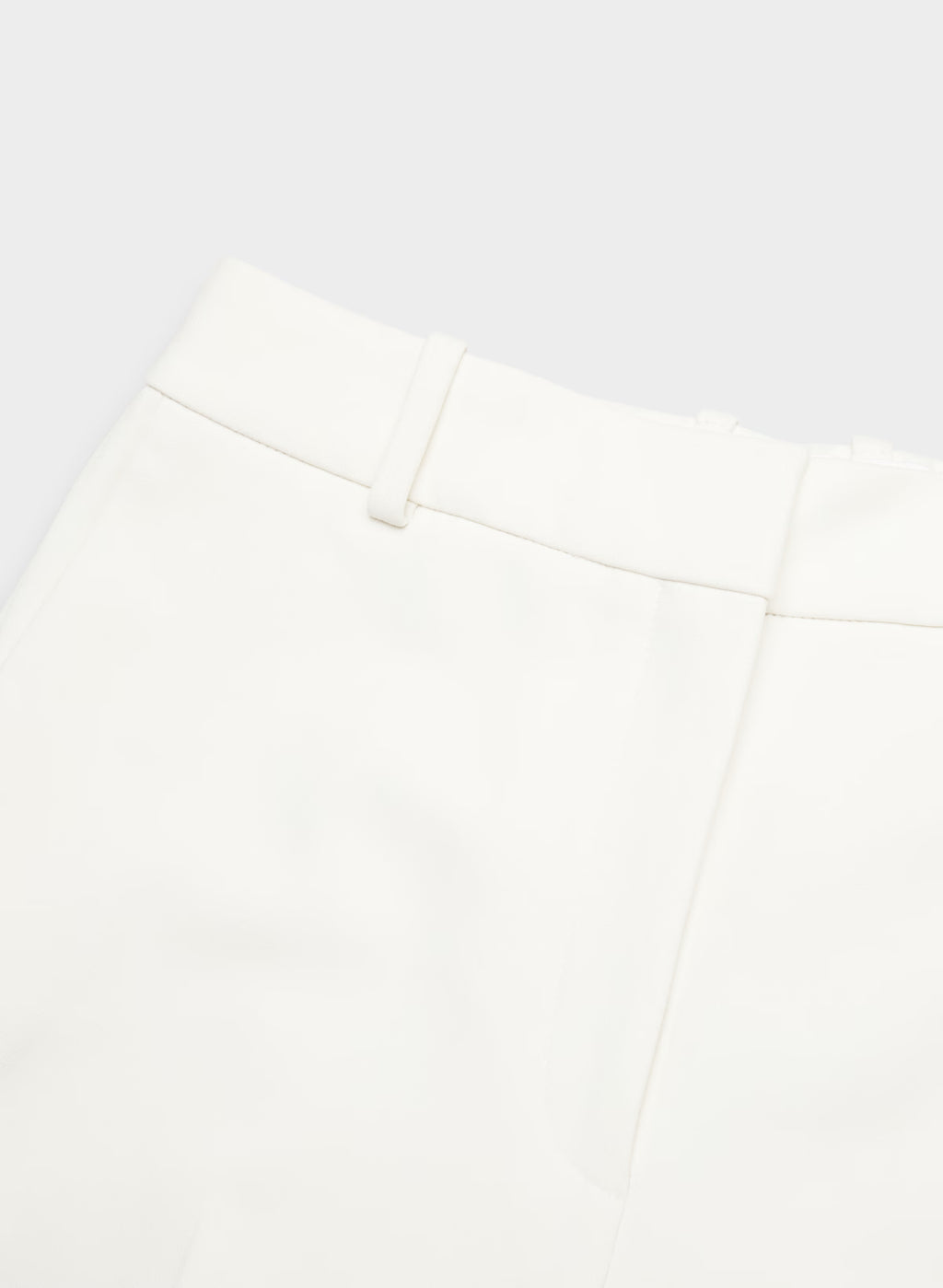 New Agency Pant - (Re)ssential