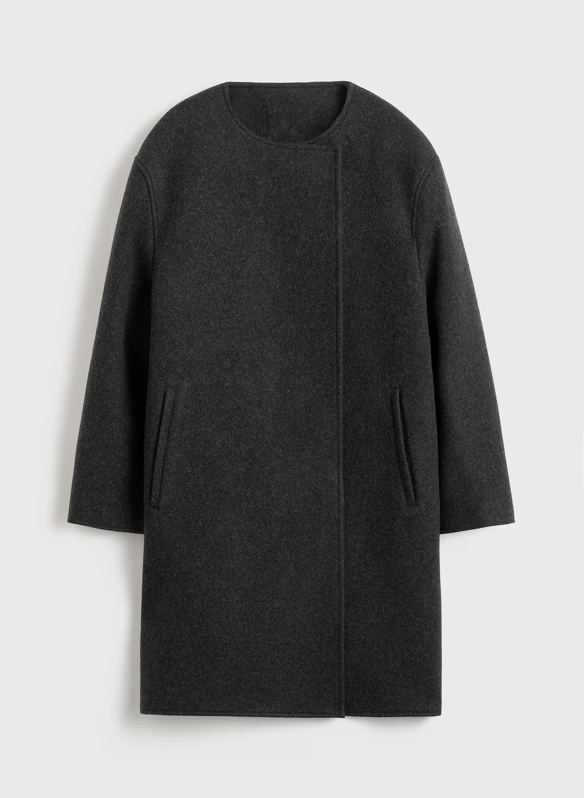 Obscura Minimal Wool Coat