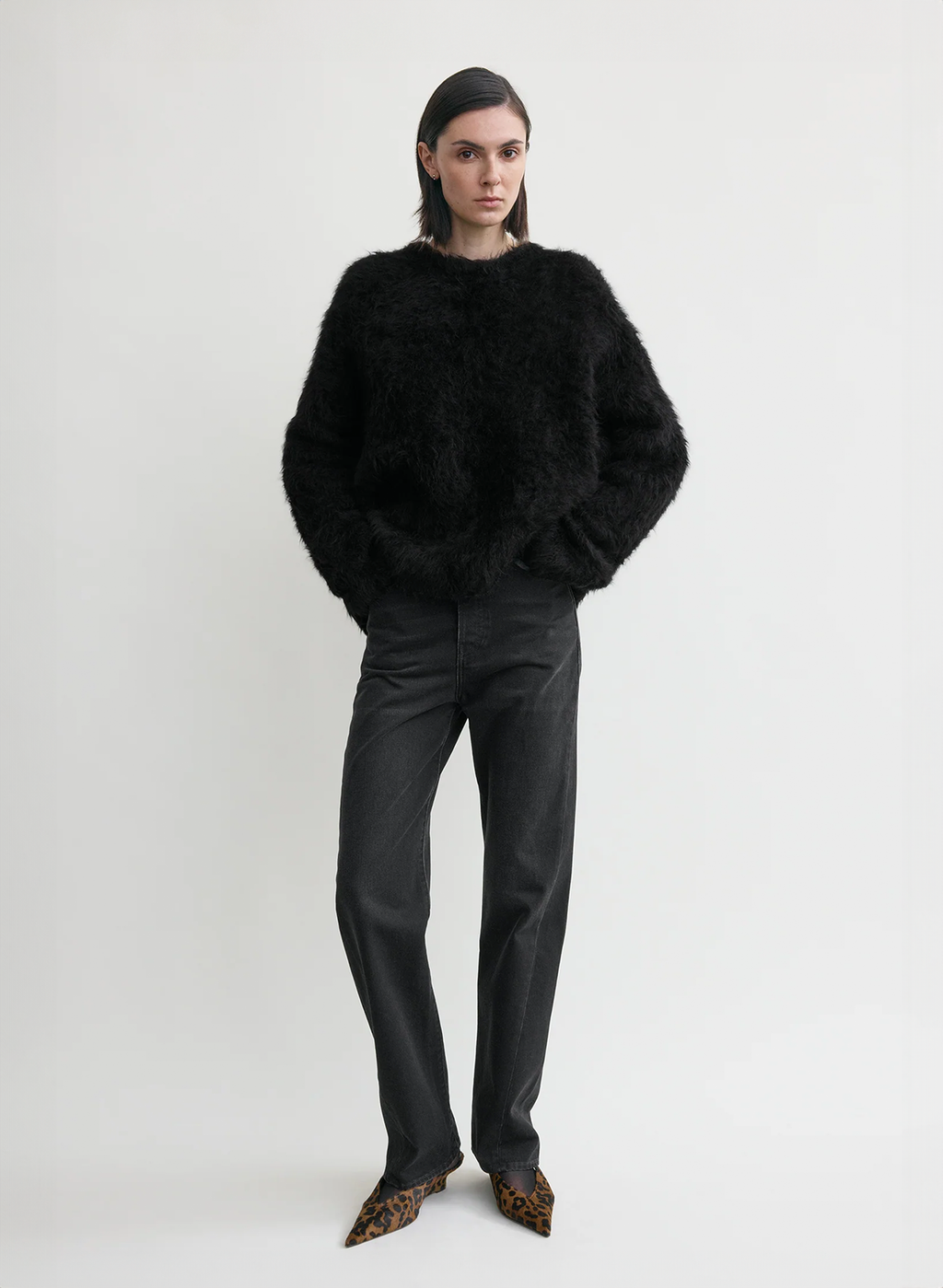 Boxy alpaca knit black