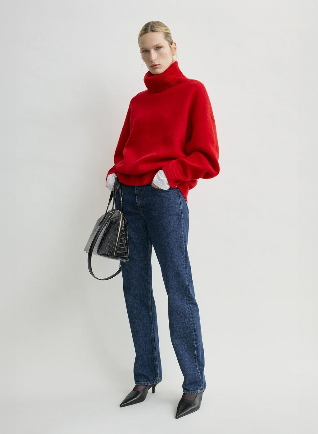 The Rouge Cloud Knit