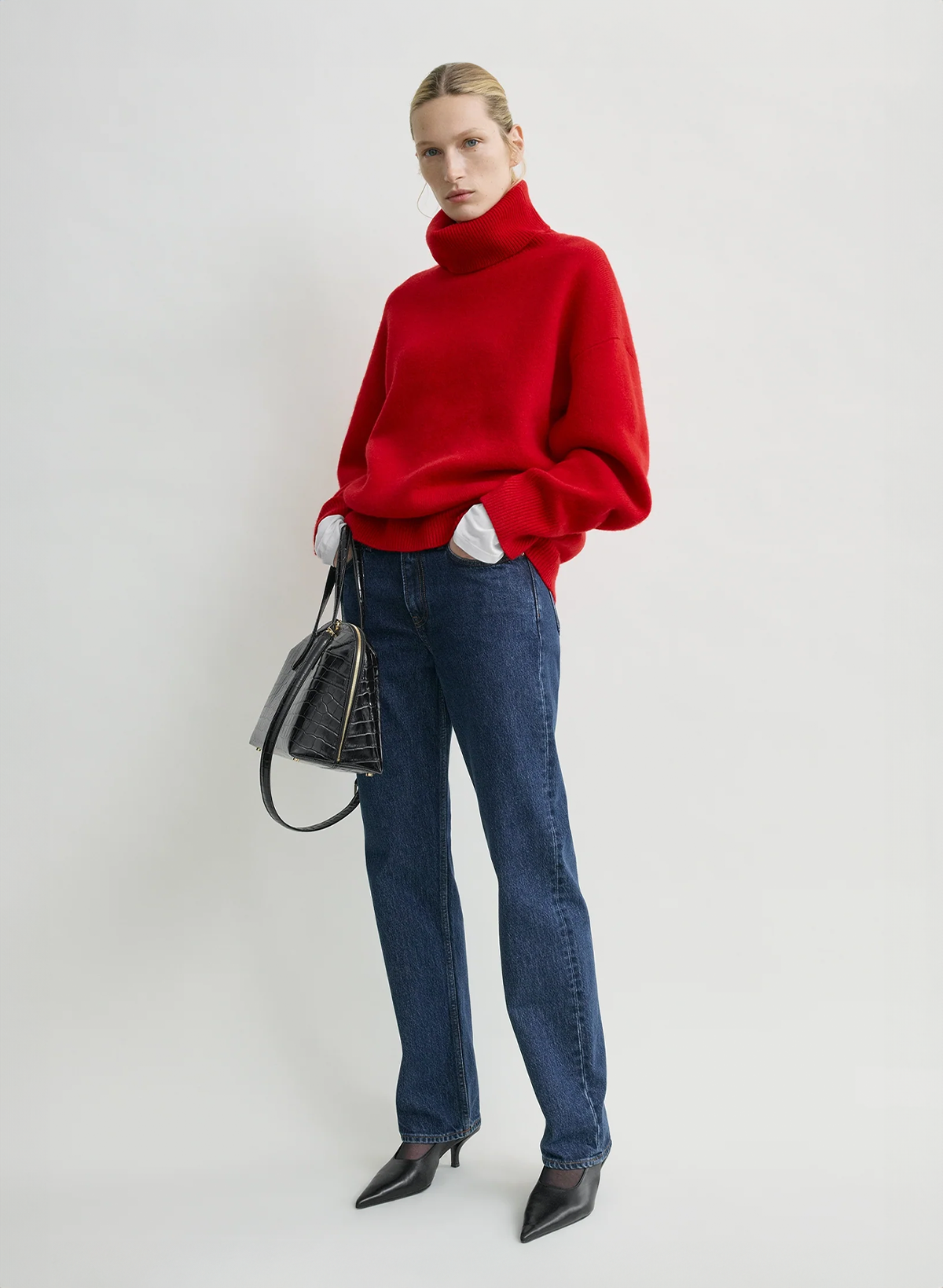 The Rouge Cloud Knit