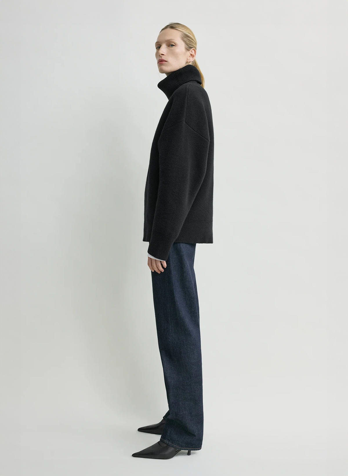 The Rouge Cloud Knit