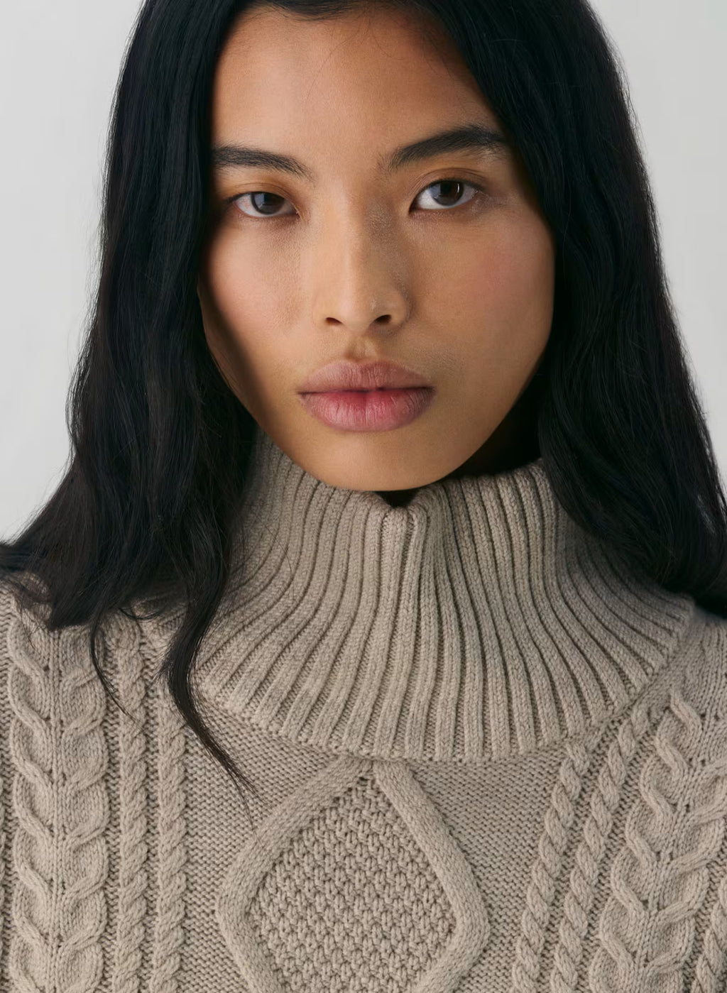Heritage Knit Merino Wool Hi-hip Turtleneck