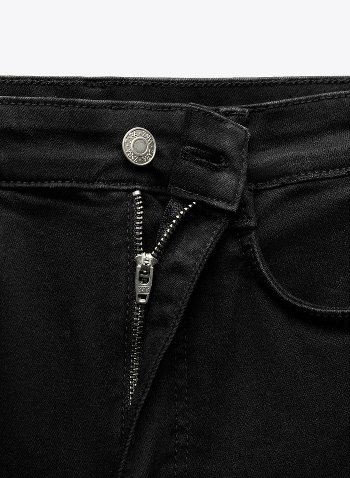 High-Waist Skinny Jeans