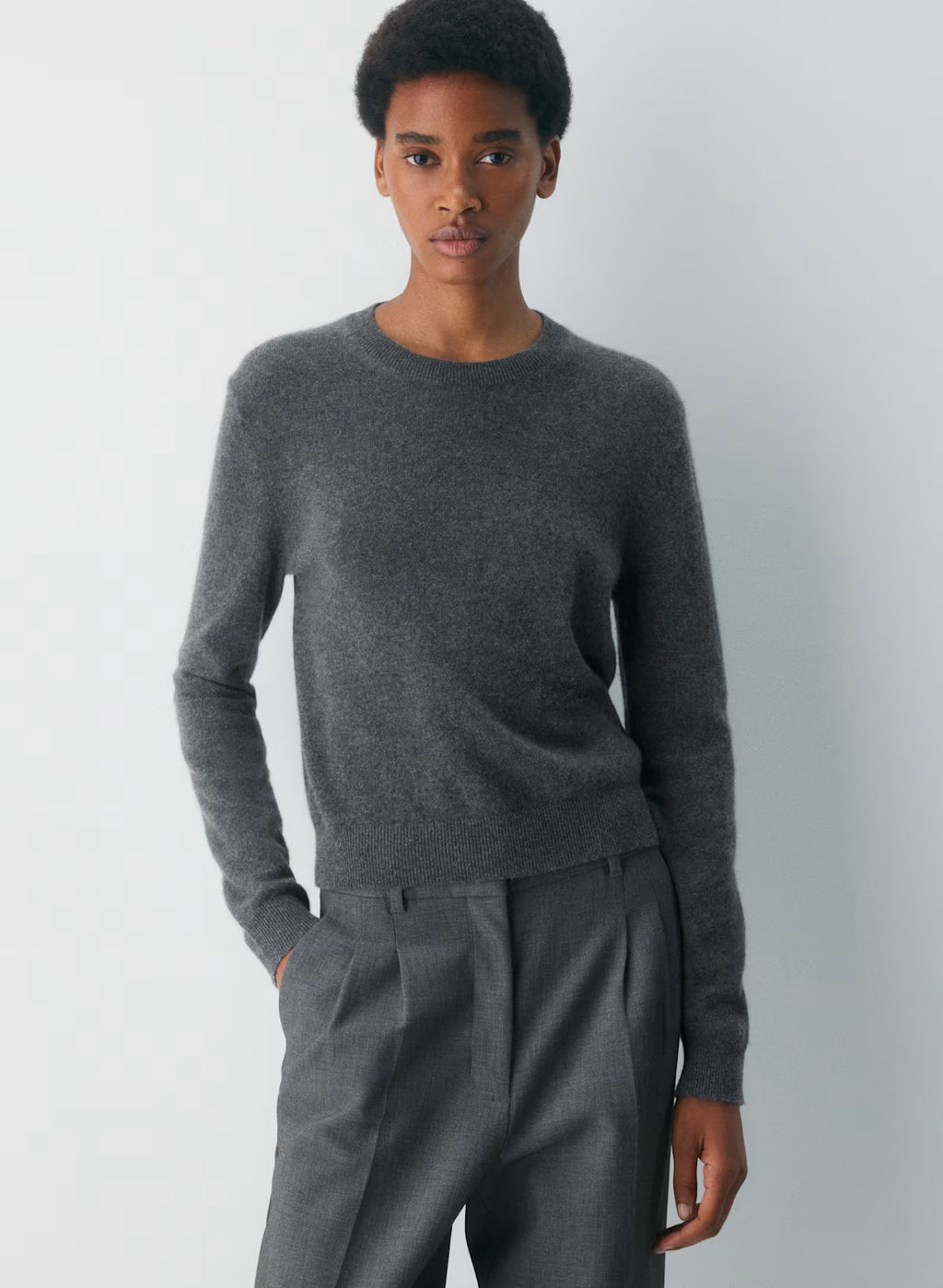 Essential Cashmere Relaxed Crew Sweater