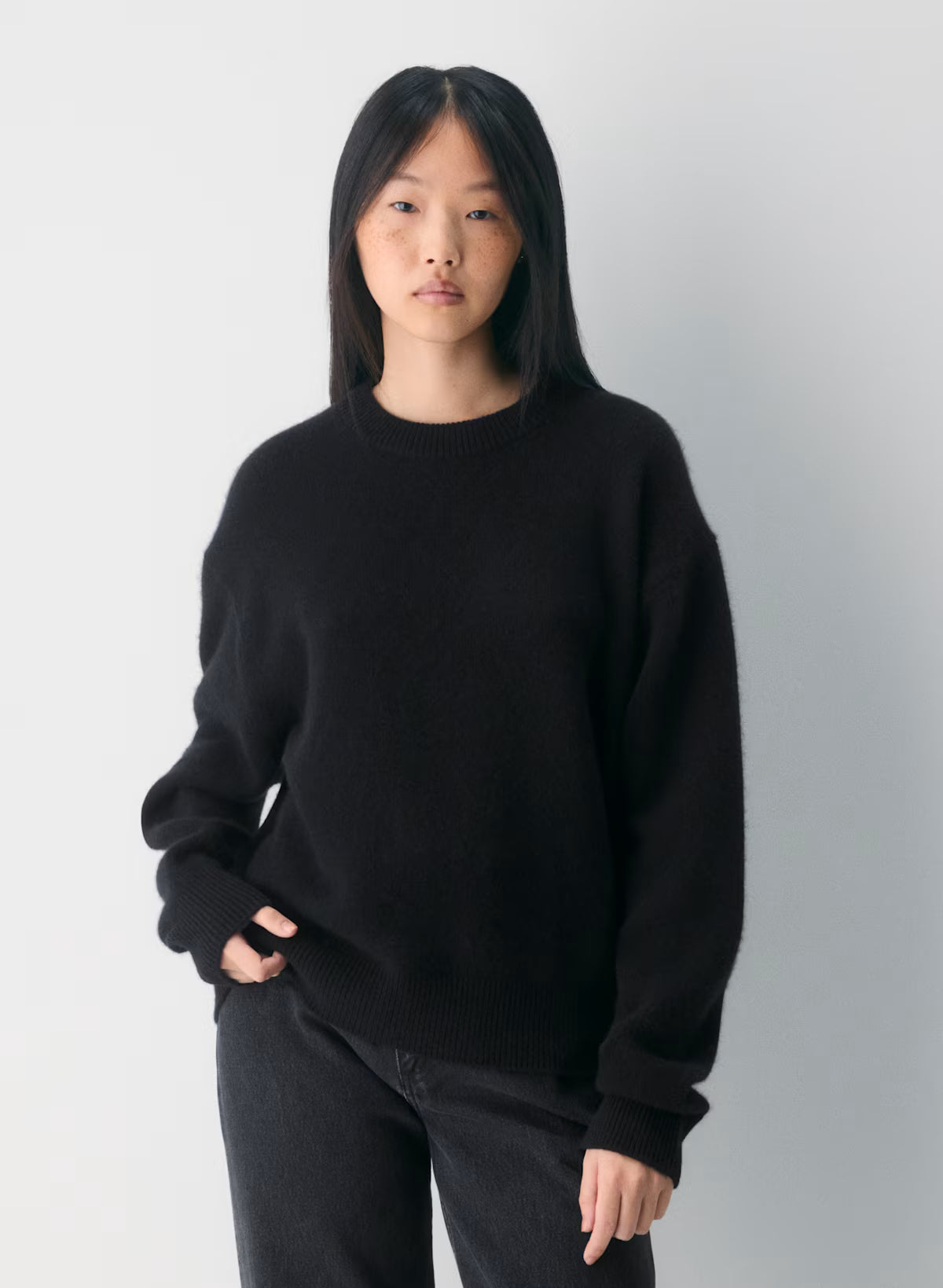 Essential Cashmere Relaxed Crew Sweater