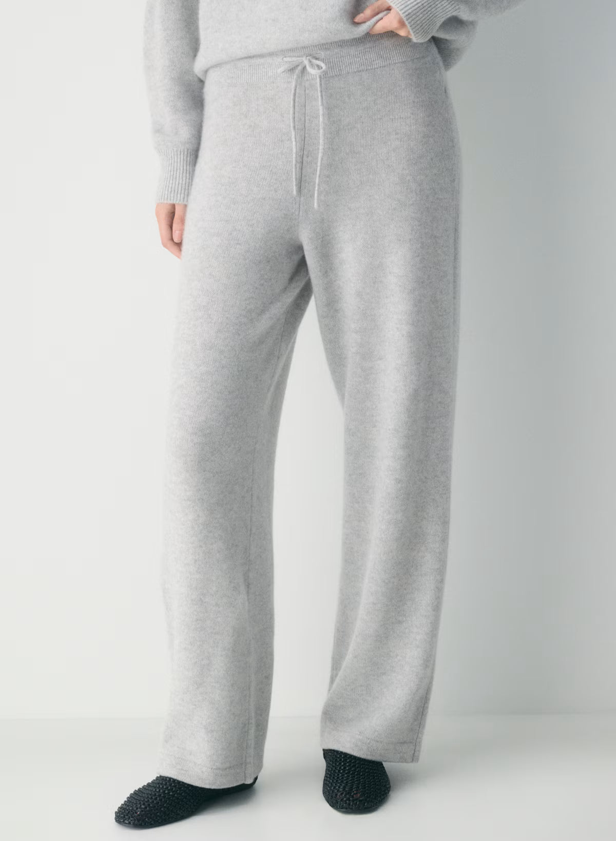 Essential Cashmere Hi-rise Wide Pant