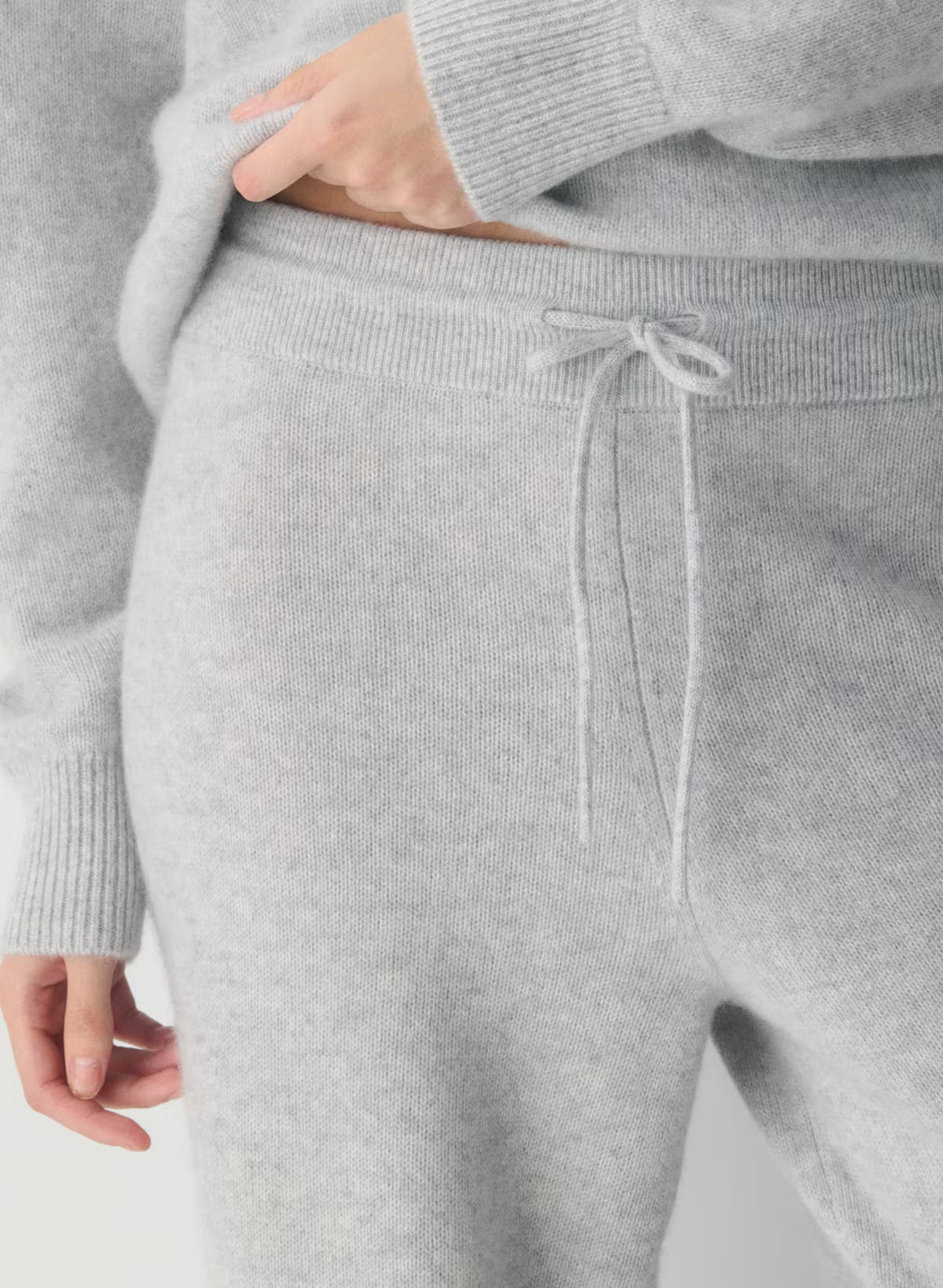 Essential Cashmere Hi-rise Wide Pant