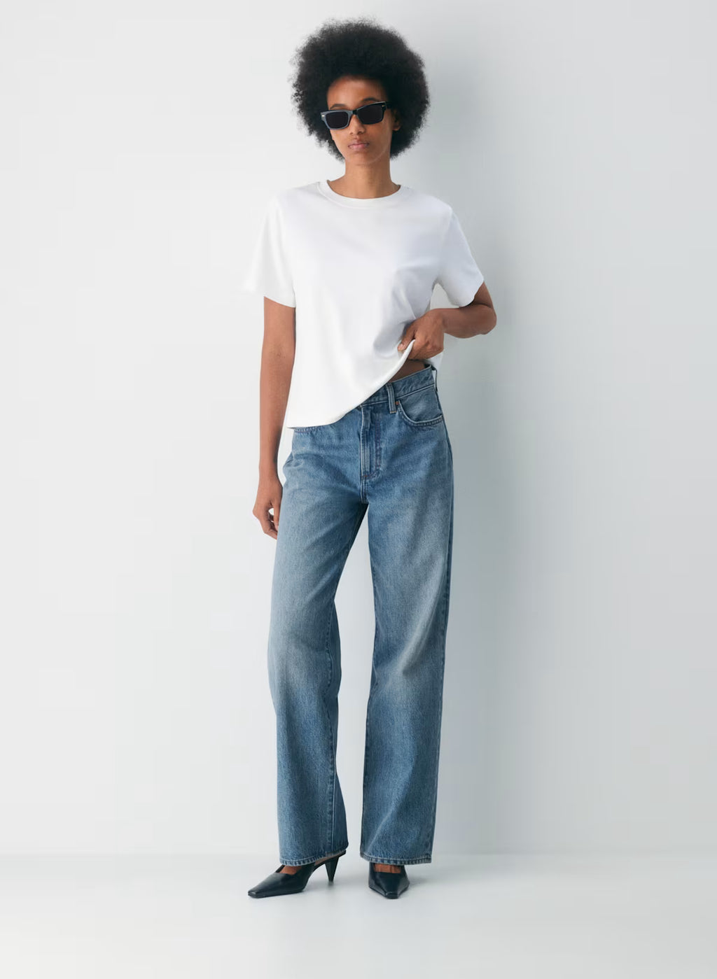 Denim Forum The Farrah Hi-rise Wide Jean