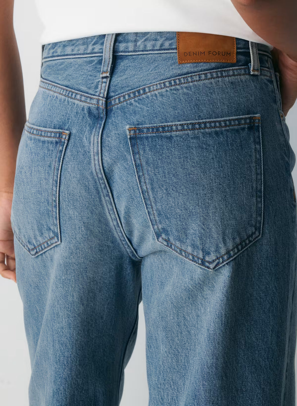 Denim Forum The Farrah Hi-rise Wide Jean