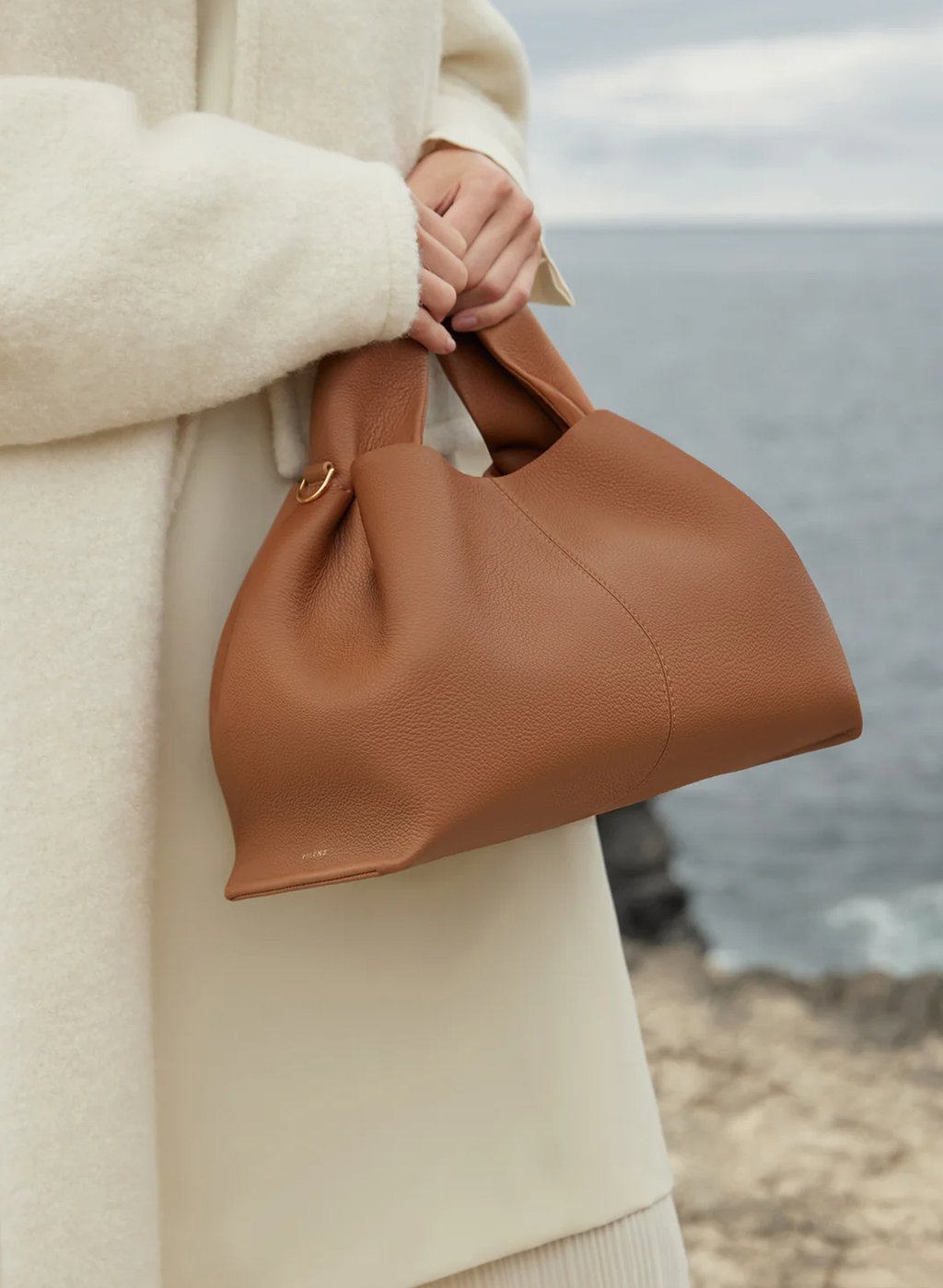 The Oslo Tote