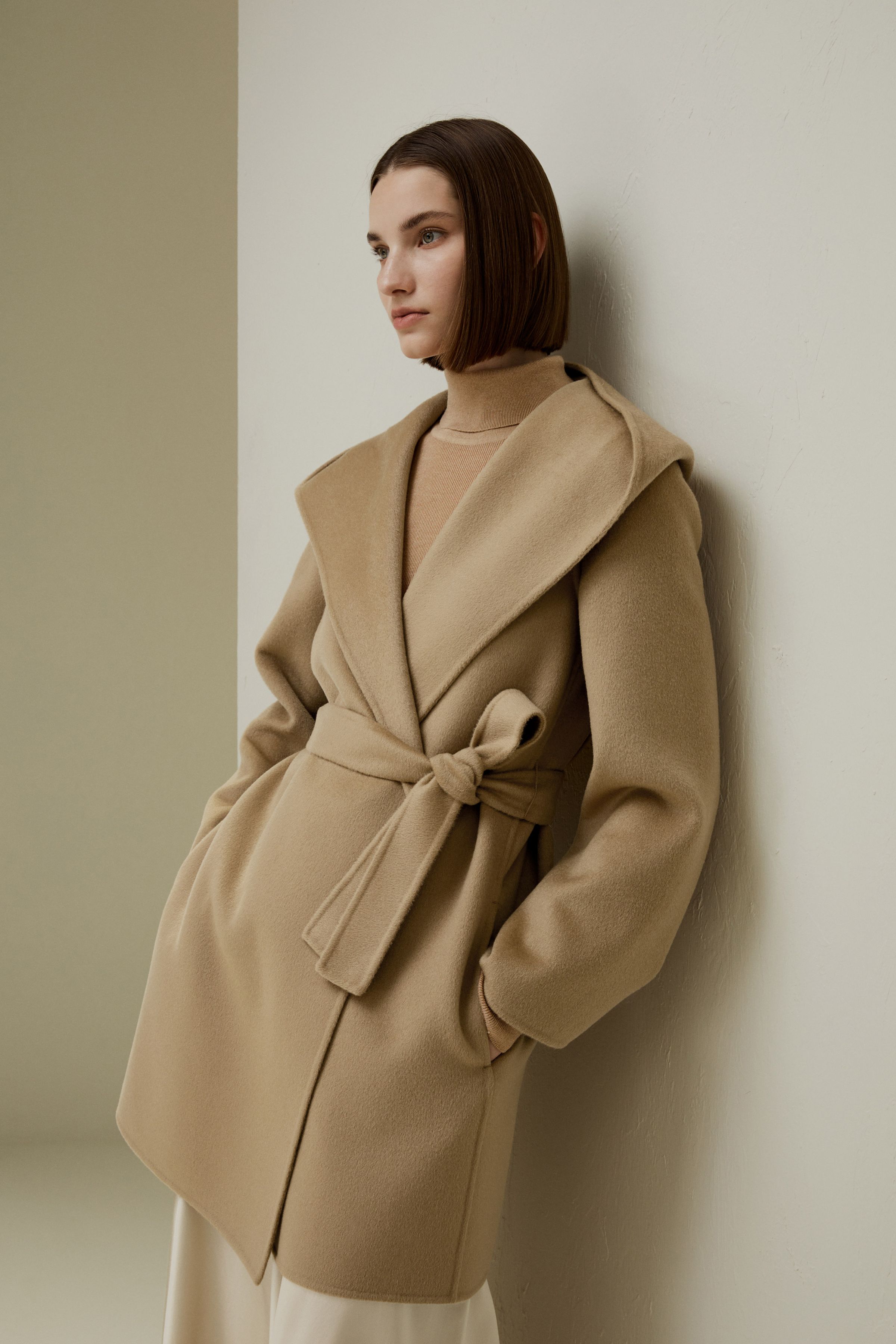 Cashmere-Wool-Blend Belted Short Hooded Coat