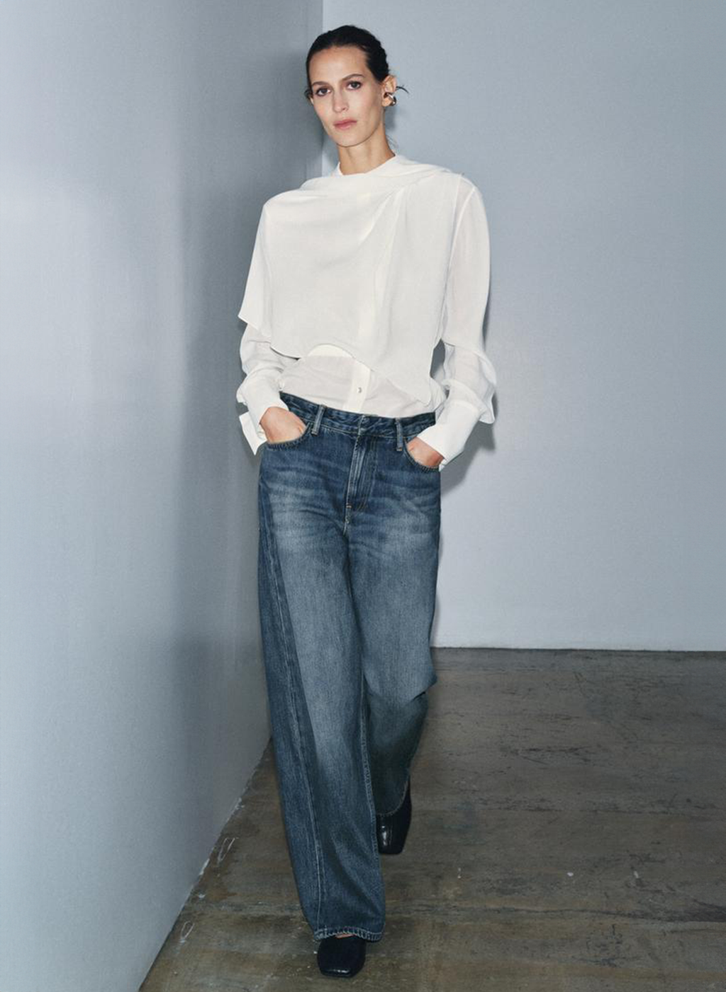 Vintage Wash Straight Jeans