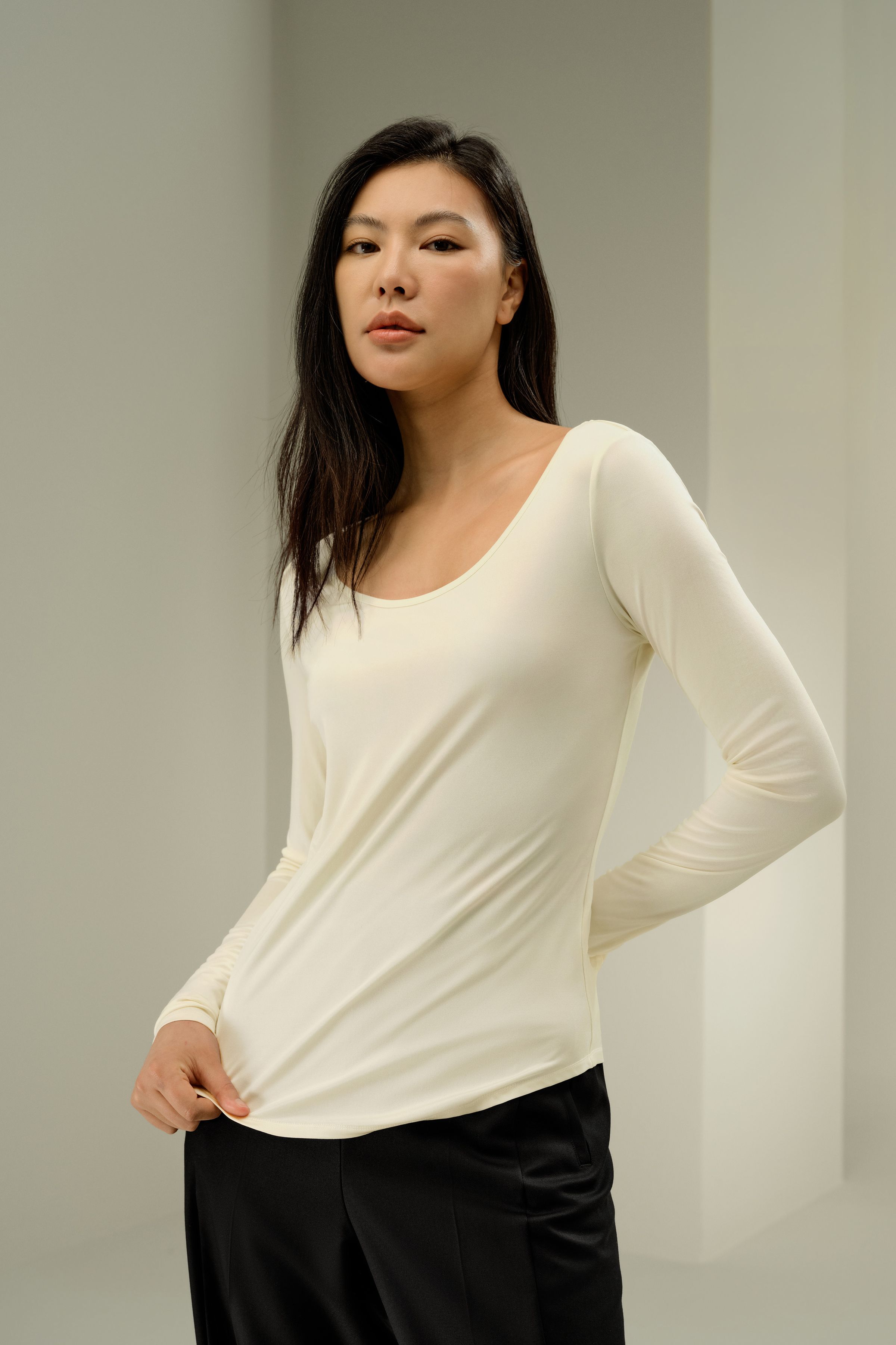 Scoop-Neck Pure Silk Slim Fit Top