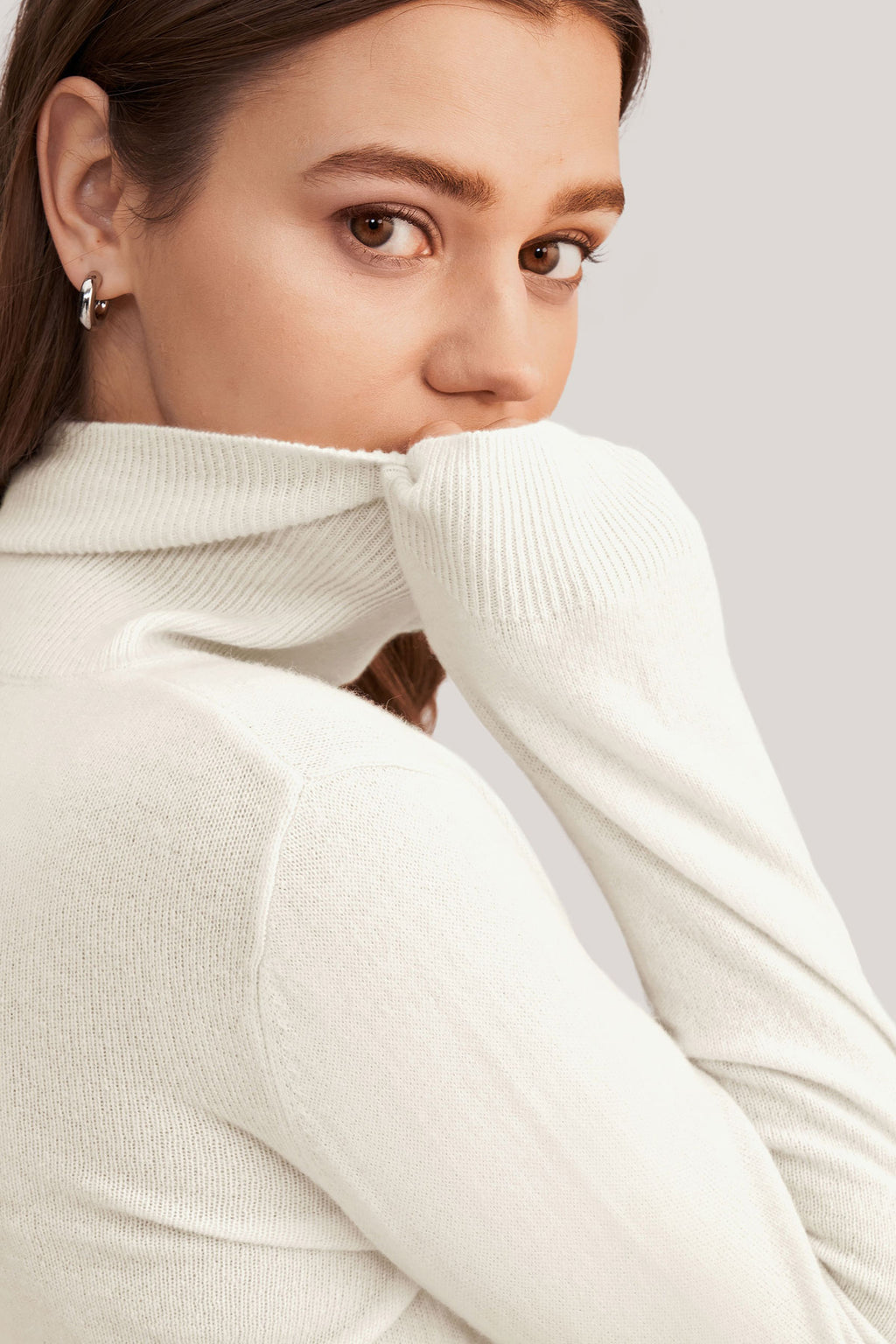 Pure Cashmere Turtleneck Sweater